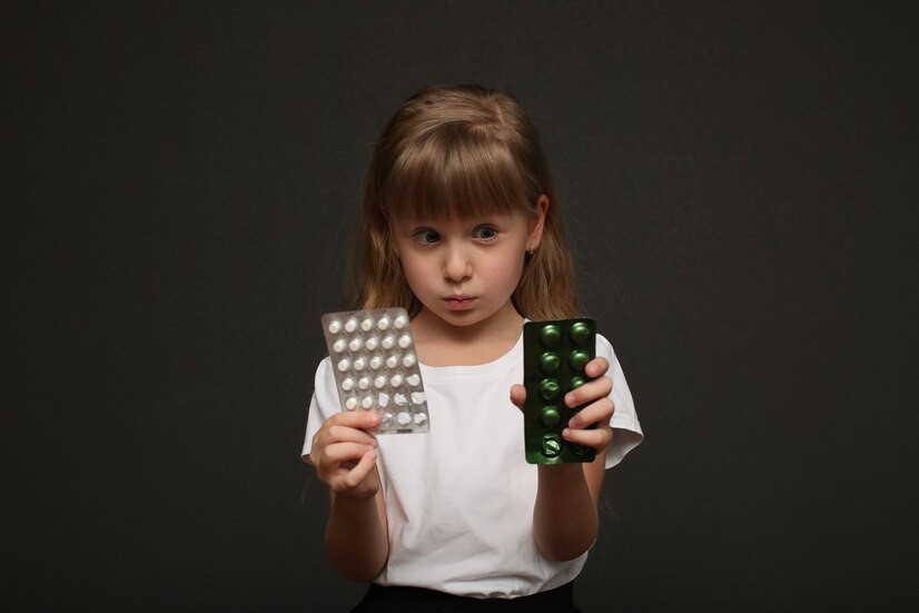 آنتی بیوتیک های مضر برای کودکان-کلینیک کودکان آنا