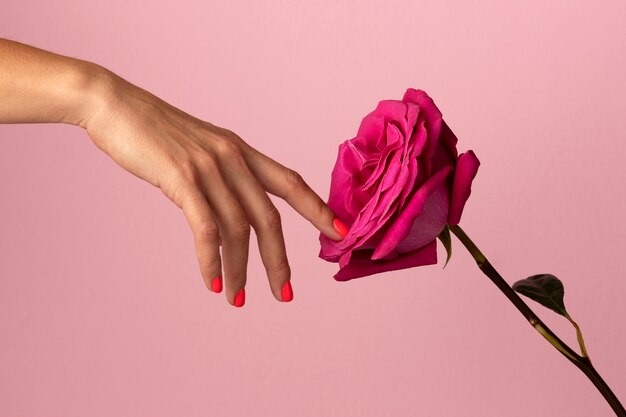 درمان چسبندگی واژن در کودکان