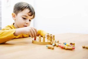 اوتیسم در کودکان چیست؟