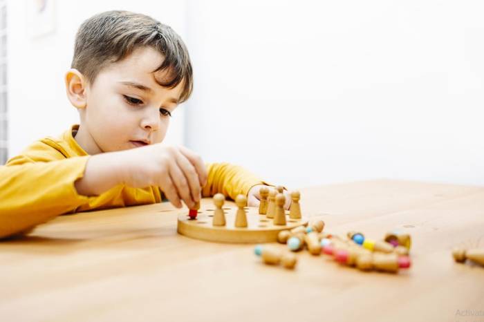 اوتیسم در کودکان چیست؟